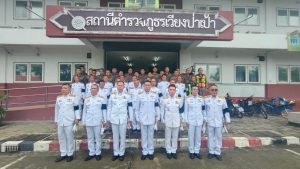 ร่วมพิธีถวายพระพรชัยมงคล พิธีถวายสัตย์ปฏิญานเพื่อเป็นข้าราชดารที่ดีและพลังแผ่นดิน เนื่องในโอกาสวันเฉลิมพระชนมพรรษา
